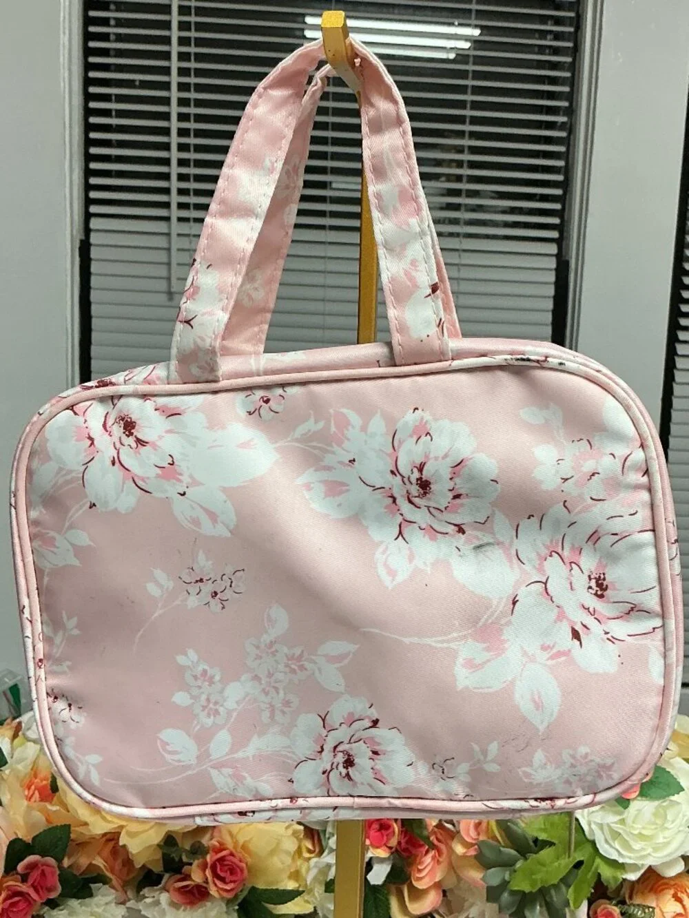 Yumi Kim Pink Floral Hanging Travel Cosmetic Makeup Organizer Bag